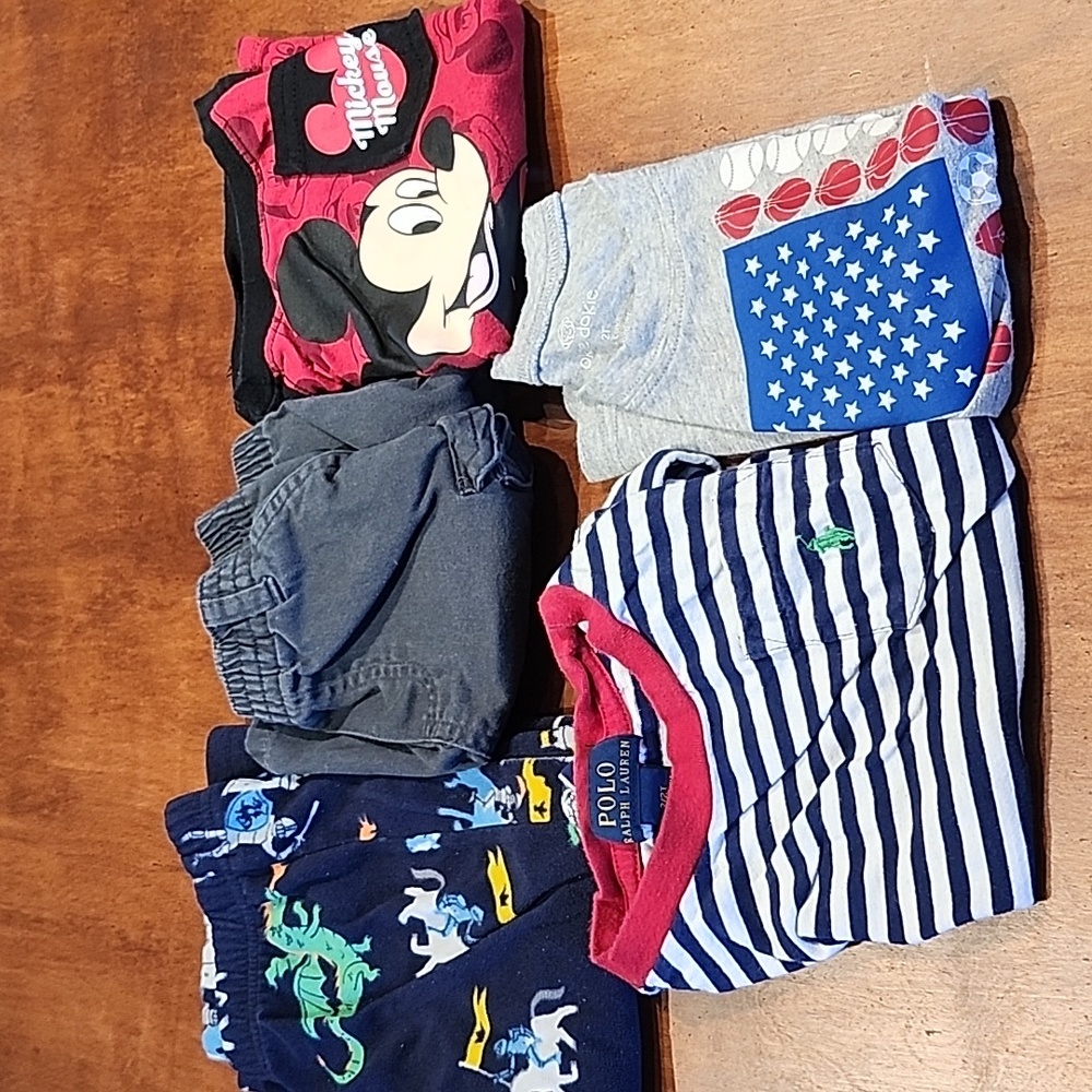 Boys 2T Clothing Bundle - Picture 1 of 6